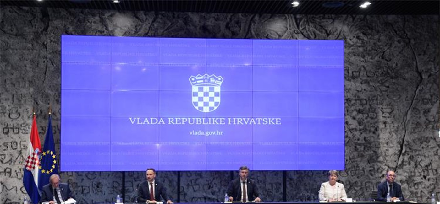 Potpisan kolektivni ugovor za javne i državne službe, osnovica raste za četiri posto